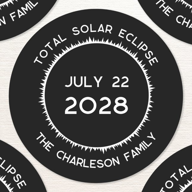 Sticker Rond Total Solaire Eclipse 2028 Personnalisé (Total solar eclipse July 22nd 2028 Australia New Zealand custom text personalized name sticker)