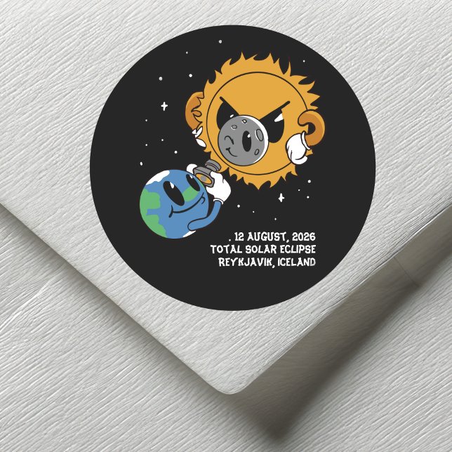 Sticker Rond Total Solar Eclipse Iceland  2026 Photobomb (Change city / country / other text to personalize.  Matching items available)