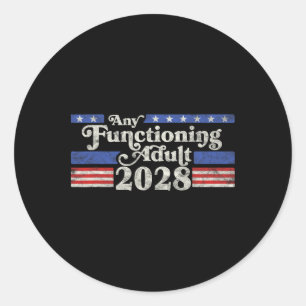 Sticker Rond Tout Adulte Fonctionnant 2028 Funny Retro Election