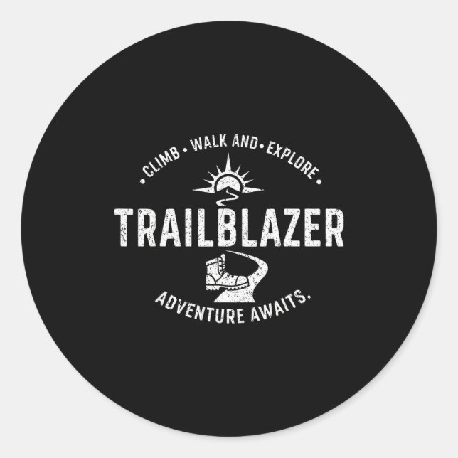 Sticker Rond Trailblazer Adventure Awaits Hiking Climb Explore  (Devant)