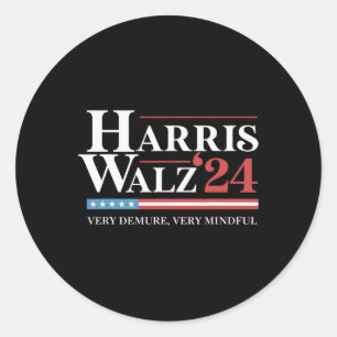 Sticker Rond Très Demure Très Mindful Kamala Harris Wheimer 202