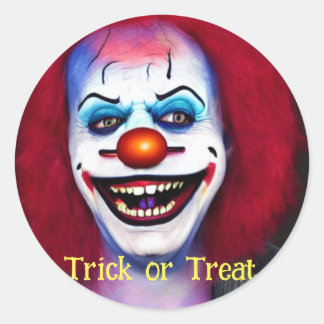 Sticker Rond Trick clown effrayant ou traitement Halloween