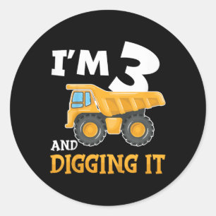 Sticker Rond Trois 3ans 3e anniversaire Construction Boy 3 ans 