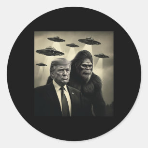 Sticker Rond Trump Bigfoot Ufo Rencontre Alien Complot Drôle