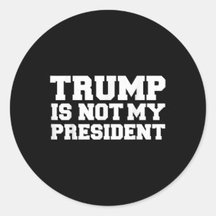Sticker Rond Trump n'est pas mon président qui s'attaque à Trum