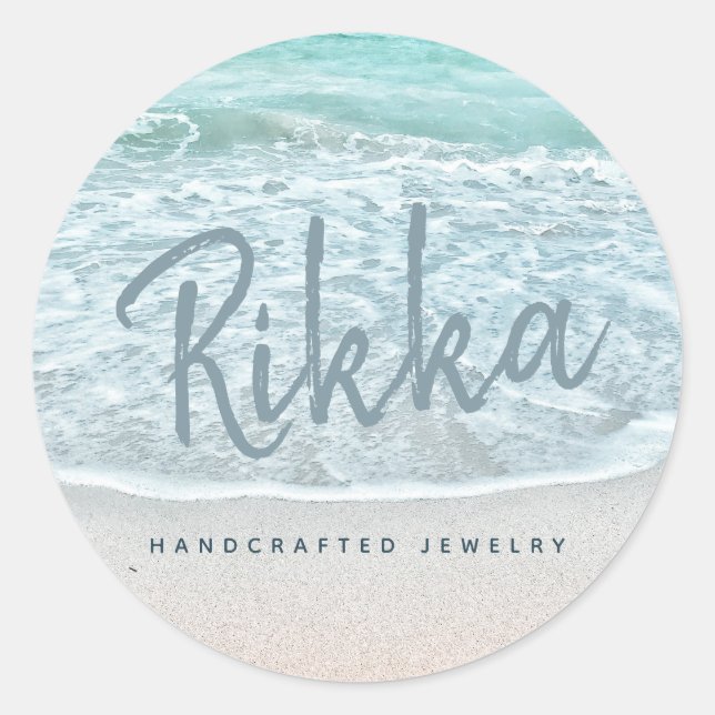 Sticker Rond Turquoise Ocean Sandy Beach Bijoux artisanaux (Devant)