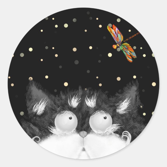 Sticker Rond Tuxedo Cat surpris par la libellule (Devant)