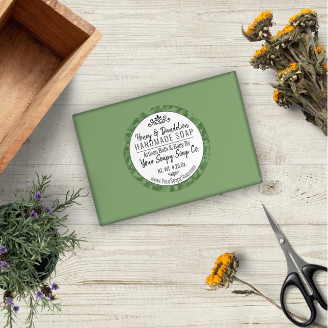 Sticker Rond Typographie moderne Camouflage vert savon pour hom (Créateur téléchargé)