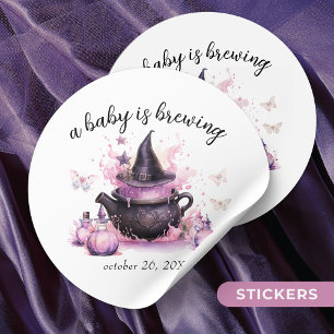 Sticker Rond Un bébé brasse un Baby shower d'Halloween rose