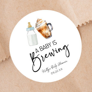 Sticker Rond Un Bébé Brasse Une Bouteille Baby shower En Verre
