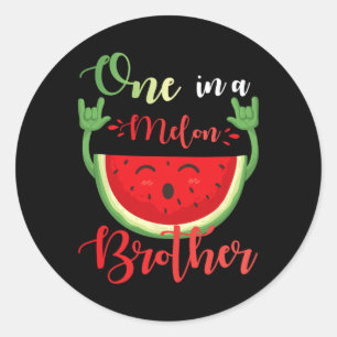 Sticker Rond Un Dans Un Frère Melon Drôle Anniversaire Correspo