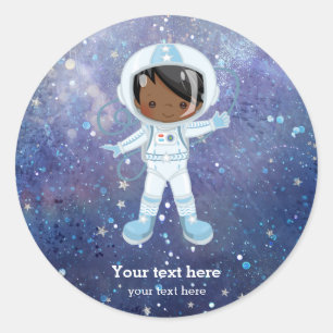 Sticker Rond Un garçon astronaute Espace extra-atmosphérique