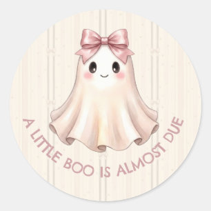 Sticker Rond Un petit fantôme est presque dû Ruban rose