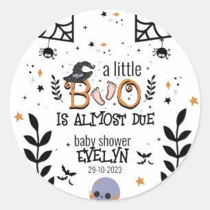 Sticker Rond un petit livre est presque attendu Halloween