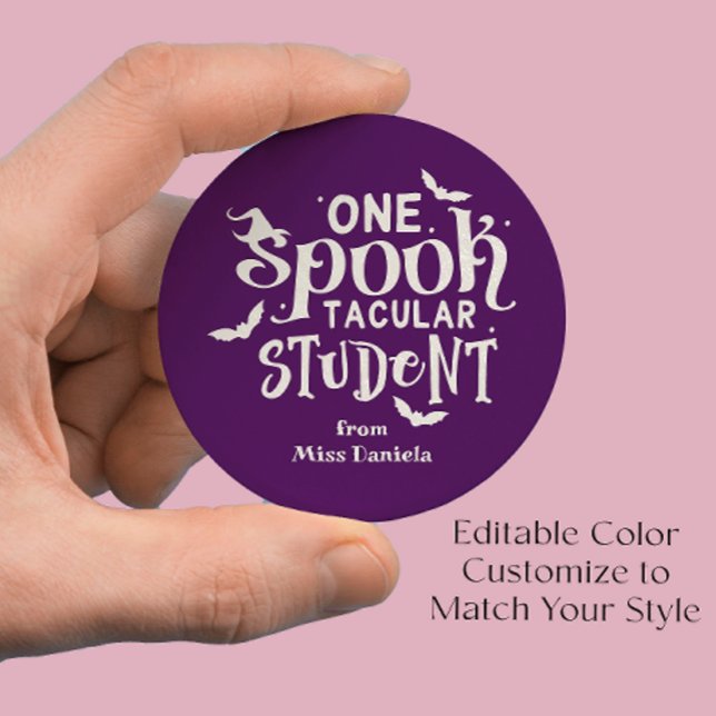Sticker Rond Un Spotaculaire élève Halloween récompense enseign (Créateur téléchargé)