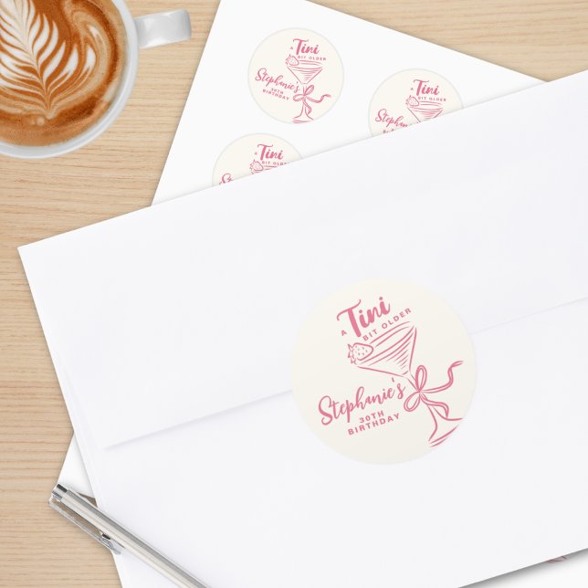 Sticker Rond Un Tini un peu plus vieux 30e anniversaire de Pink (Créateur téléchargé)