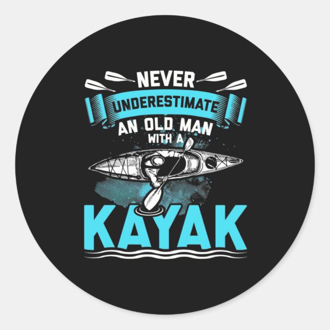 Sticker Rond Un Vieux Homme Avec Un Kayak (Devant)