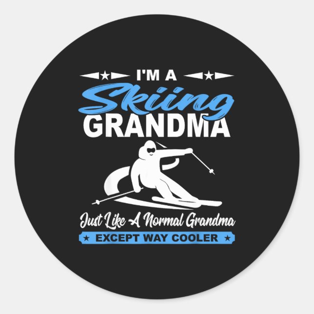 Sticker Rond Une grand-mère skieuse comme une grand-mère normal (Devant)