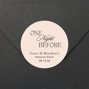 Sticker Rond Une Nuit Avant La Répétition Diner Rose Vive Favor