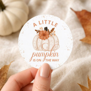 Sticker Rond Une petite citrouille arrive Baby Shower