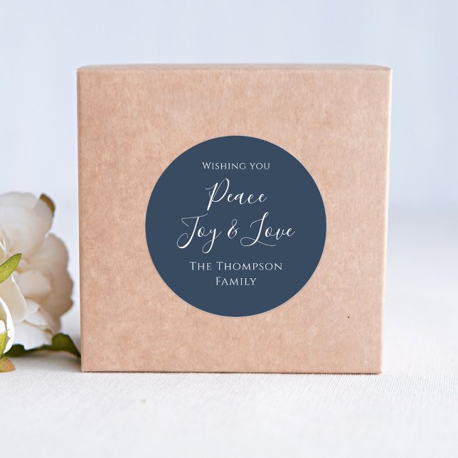Sticker Rond Vacances Paix Simple Joie Amour Script de calligra (Simple Holiday Peace, Joy, and Love custom personalized gift label stickers.)