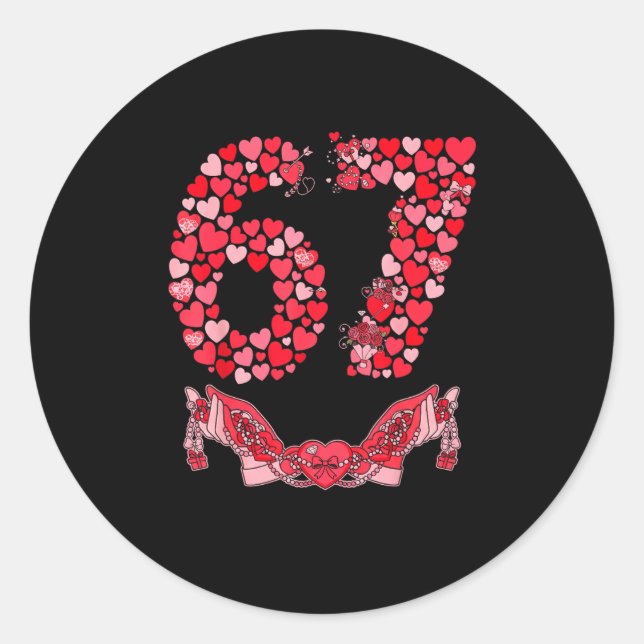 Sticker Rond Valentine’s Day Six Seven 67 Funny Meme 6 7 Valent (Devant)