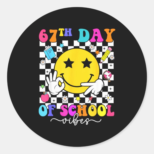 Sticker Rond Vibes du 67e jour d'école 67 Mème Visage souriant  (Devant)