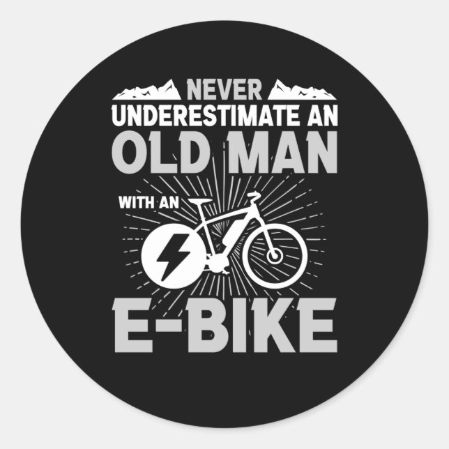 Sticker Rond Vieux Homme E-Bike Vieux Hommes Vélo Balade à vélo (Devant)