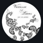 Sticker Rond Vintage Chic Floral Noir Peacock Mariage Bohème<br><div class="desc">Conçu par fat*fa*tin. Facile à customiser avec votre propre texte,  photo ou image. Pour des demandes personnalisées,  veuillez contacter fat*fa*tin directement. Des frais personnalisés s'appliquent. www.zazzle.com/fat_fa_tin www.zazzle.com/color_therapy www.zazzle.com/fatfatin_blue_knot www.zazzle.com/fatfatin_red_knot www.zazzle.com/fatfatin_mini_me www.zazzle.com/fatfatin_box www.zazzle.com/fatfatin_design www.zazzle.com/fatfatin_ink</div>
