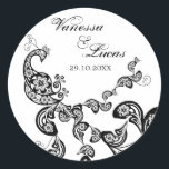 Sticker Rond Vintage Chic Floral Noir Peacock Mariage Bohème<br><div class="desc">Conçu par fat*fa*tin. Facile à customiser avec votre propre texte, photo ou image. Pour des demandes personnalisées, veuillez contacter fat*fa*tin directement. Des frais personnalisés s'appliquent. www.zazzle.com/fat_fa_tin www.zazzle.com/color_therapy www.zazzle.com/fatfatin_blue_knot www.zazzle.com/fatfatin_red_knot www.zazzle.com/fatfatin_mini_me www.zazzle.com/fatfatin_box www.zazzle.com/fatfatin_design www.zazzle.com/fatfatin_ink</div>