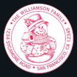 Sticker Rond Vintage Christmas SnowMan Red Ink Adresse de retou<br><div class="desc">autocollant d'adresse de retour de la famille de Noël avec votre nom et adresse en encre rouge typographie stylisée avec un joli bonhomme de neige de Noël dessiné à la main sur un arrière - plan blanc. Ajoutez simplement votre nom et votre adresse. Conçu exclusivement pour vous par Happy Dolphin...</div>