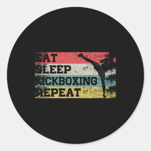 Sticker Rond Vintage Rétro Manger Dormir Kickbox Répéter Drôle