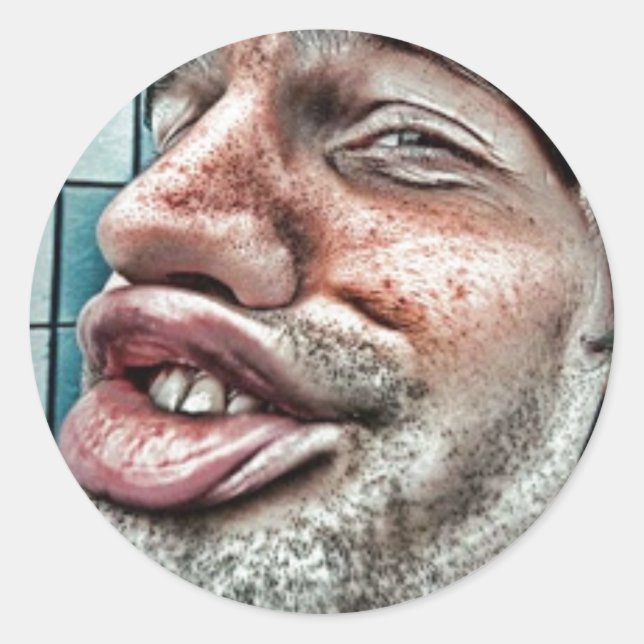 Sticker Rond Visages et scrapbooking délirants? HaHa (Devant)