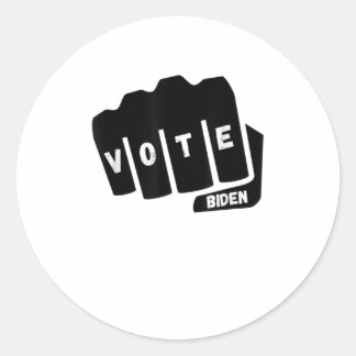Sticker Rond Vote Biden Fist AntiTrump Tee