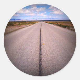 Sticker Rond Voyage sur la route Vacances d'été