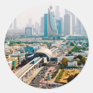 Sticker Rond Vue sur la ligne de métro et les gratte-ciel de l