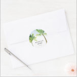 Sticker Rond Watercolor Palm Tree Beach Wedding<br><div class="desc">Élégant autocollant de mariage de palmier aquarelle. Personnalisez simplement le/les nom(s) et date.</div>
