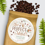 Sticker Rond Wedding shower De Café Le Mélange Parfait Faveur<br><div class="desc">Ces jolis autocollants sont parfaits pour vos mariages ou vos faveurs de café de douche nuptiale. Elles comprennent deux tasses à café aquarelle et des haricots aux accents floraux dans les tons vert sauge, rose vintage poussiéreux et brun café. Le design est encadré d'une bague de café ronde. L'arrière -...</div>