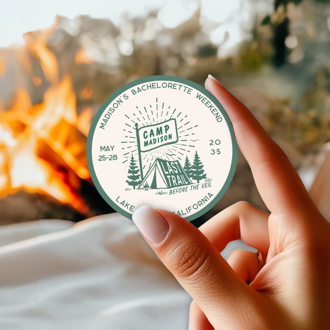 Sticker Rond Week-end de glamping pour filles de bachelorette r (Créateur téléchargé)