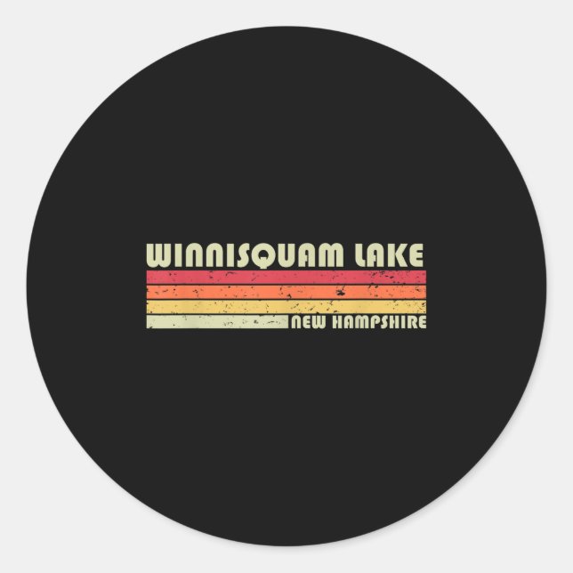 Sticker Rond Winnisquam Lake New Hampshire Funny Fishing Summer (Devant)