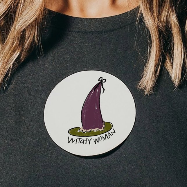 Sticker Rond Witchy Woman Illustré violet sorcier Casquette (Witchy Woman Illustrated Purple Witch Hat Classic Round Sticker)
