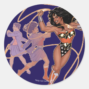 Sticker Rond Wonder Woman Diana Prince Transformation