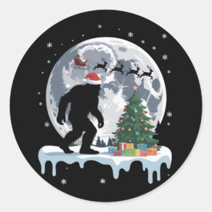 Sticker Rond Xmas Bigfoot Santa Arbre Traîneau Lune Renne Neige
