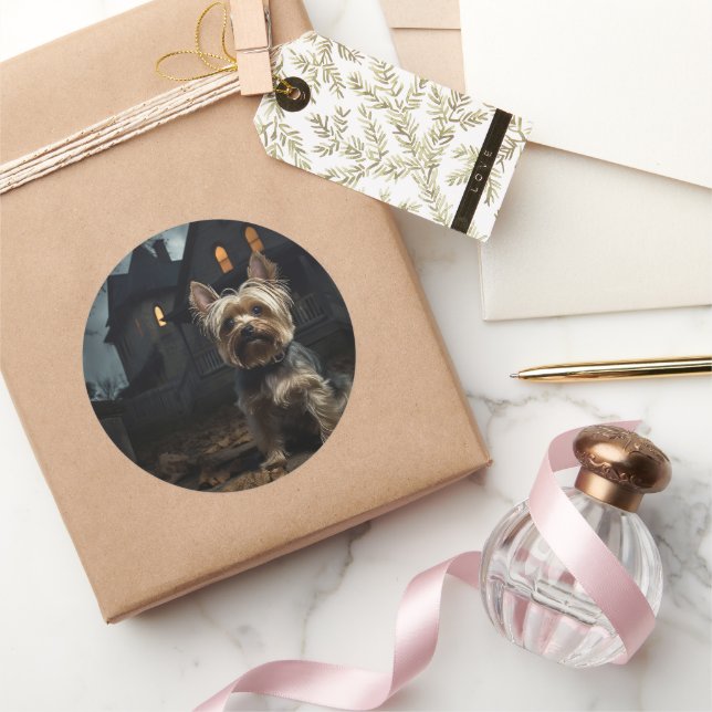 Sticker Rond Yorkshire Terrier Halloween effrayant (Cadeaux)