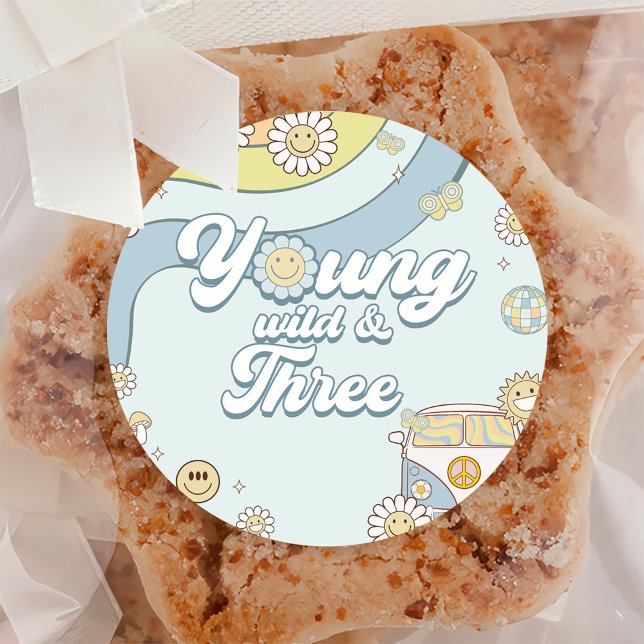 Sticker Rond Young Wild Three Retro Rainbow 3e anniversaire (Créateur téléchargé)