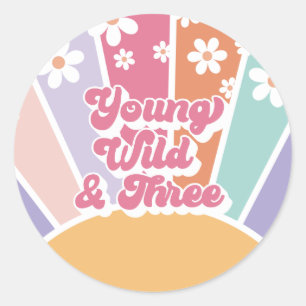 Sticker Rond Young Wild Three Retro Sunshine Rainbow Daisy