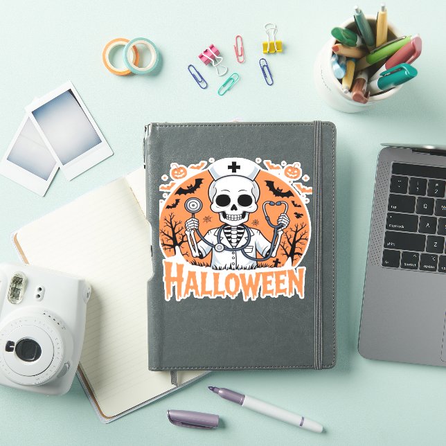 Sticker Squelette de l'infirmière d'Halloween Essential T- (Couverture iPad)