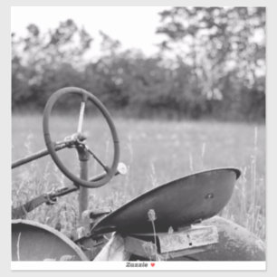 Sticker Tracteur dans l'herbe longue