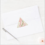 Sticker Triangulaire Berries et Greenery on Ivory Christmas Holiday<br><div class="desc">stickers de Noël TRIANGLE personnalisés avec une aquarelle moderne et design de feuilles verts et de baies rouges sur un arrière - plan à rayures d'ivoire pâle avec votre accueil et des informations en lettrage chic. **TOUTES LES FORMES DE BÂTIMENT sont déjà faites pour vous. CORRESPONDRE des articles dans notre...</div>
