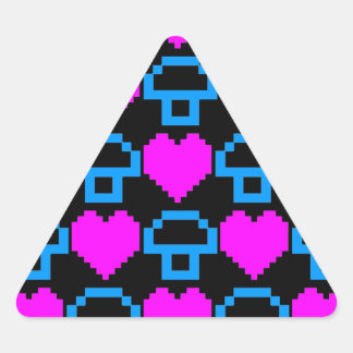 Sticker Triangulaire Corey Tiger Champignons Cœurs 8 bits 80s